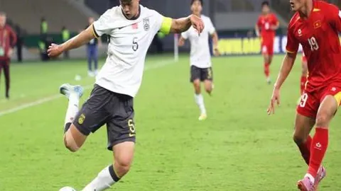 意大利队创历史奇迹，三球落后仍与德国战平